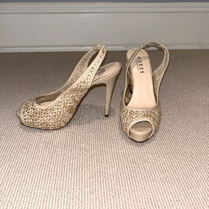 GUESS Layla peep toe beige pump heel 6.5 NEW